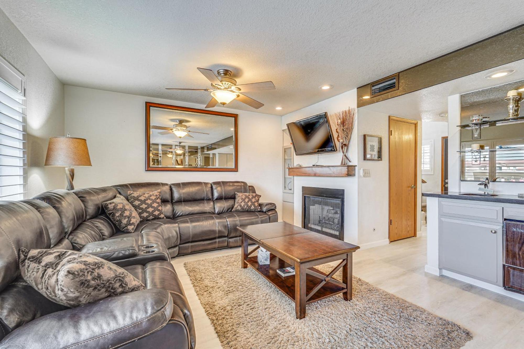 Lake Havasu Condo With Pool Less Than 1 Mi To London Bridge! เลคฮาวาซูซิตี้ ภายนอก รูปภาพ